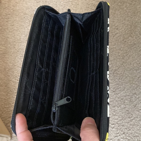 Wallet - Picture 2 of 3